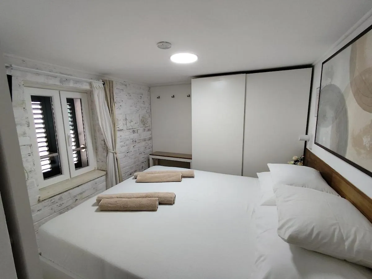 Apartment In Beautiful Diocletian'S Palace Split