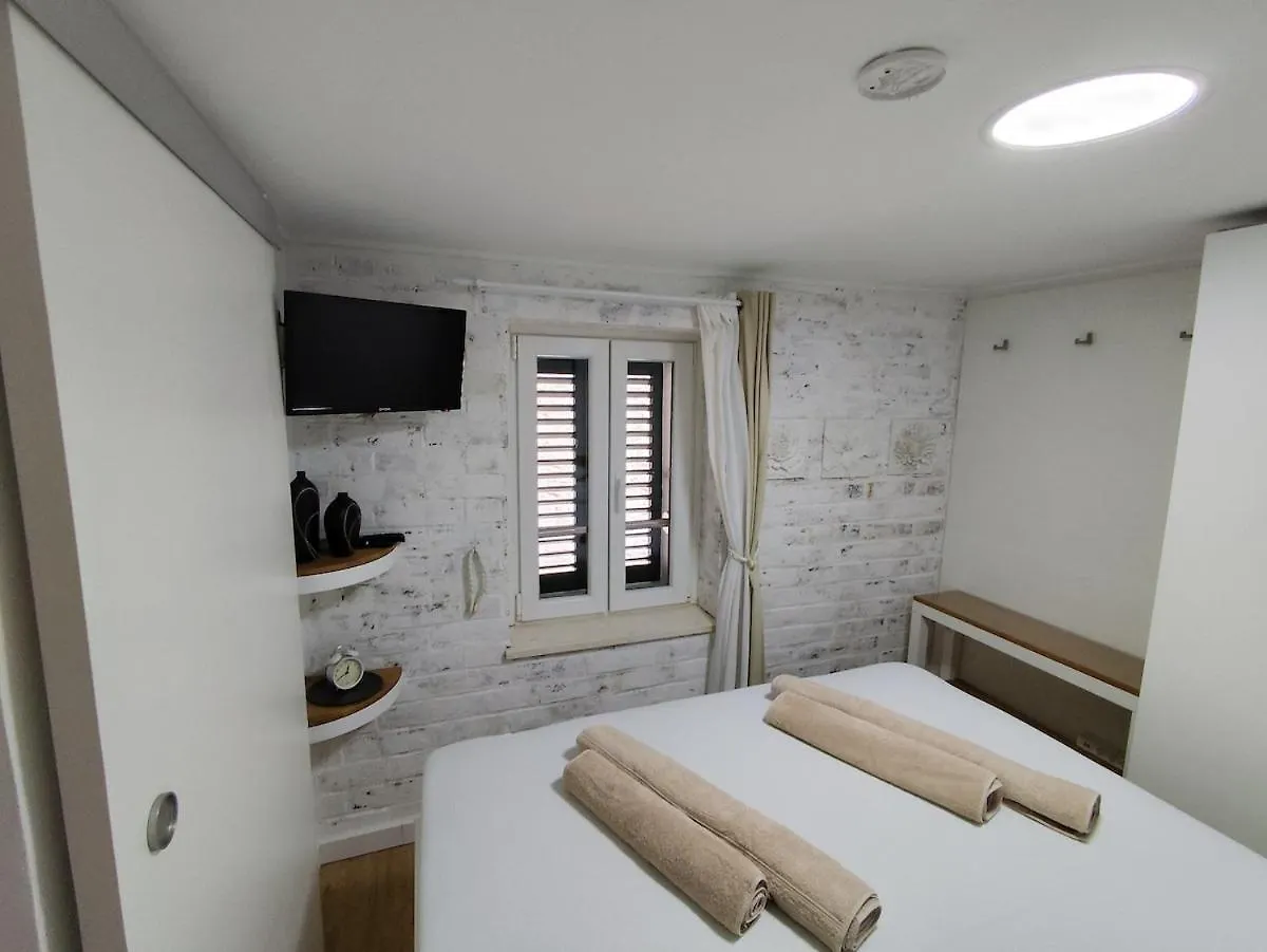 Apartment In Beautiful Diocletian'S Palace Split