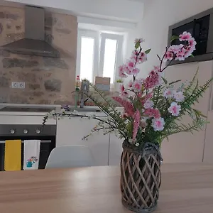 Ida Apartman