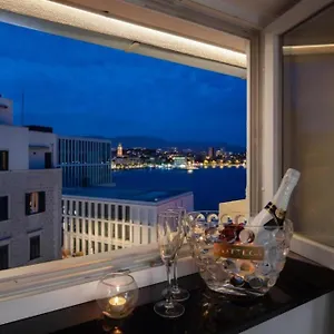 Top Rooms Apartman