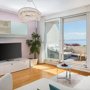  Apartment Sun Place