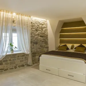 Situs Apartman